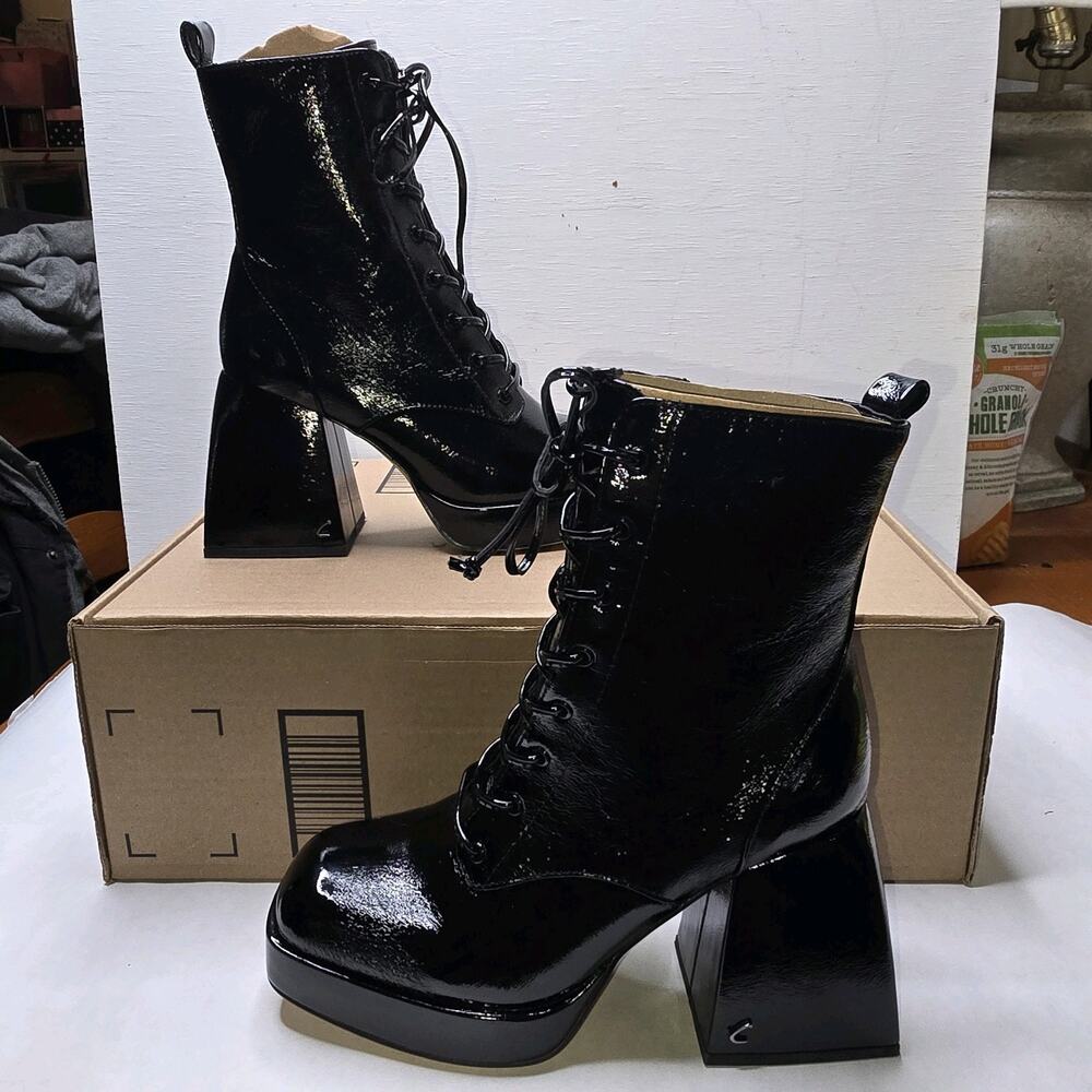 Karter Faux Leather Boots Size 6 -Black- **Rep Box**